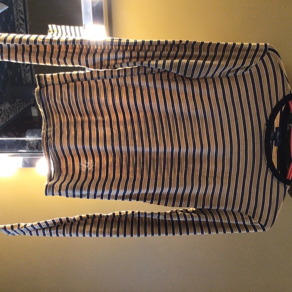 Shirt - Picture 4 of 4